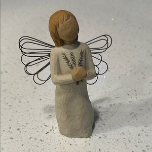 Willow Tree Angel of Remembrance